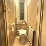 Elegant Apartment *