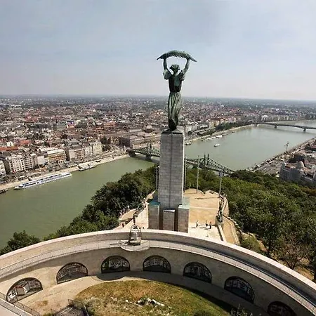 Daire Elegant Budapeşte